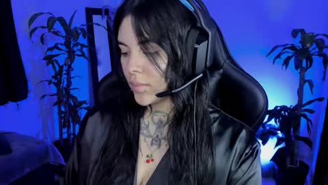 Snapshot of misscharlottte_18 chatting on 11.29.25 Missy Charlottte. Hey remember to give me a thumbs up ty online show from 11.29.25