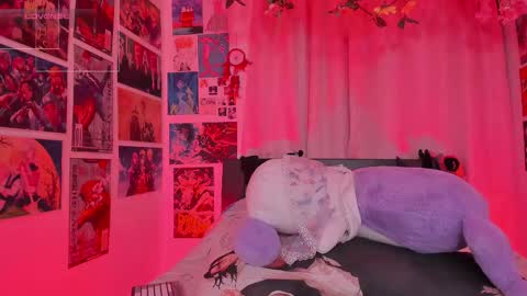 Snapshot of misscurvytop chatting on 02.07.26 Vane online show from 02.07.26