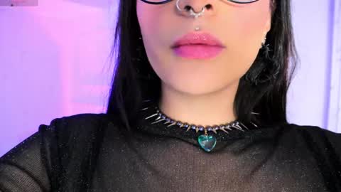 Snapshot of misselektra__ chatting on 03.08.25 ELEKTRA online show from 03.08.25