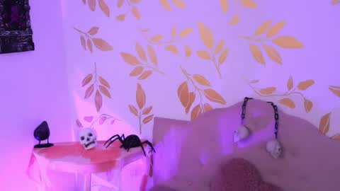 Snapshot of misselektra__ chatting on 10.22.25 ELEKTRA online show from 10.22.25