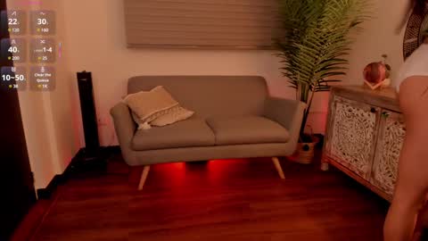 Julieta Arboleda   but i like call me esme online show from 02.08.25