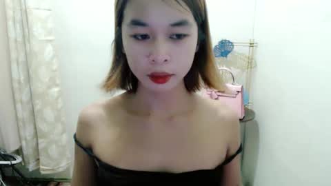 Snapshot of missfantasia chatting on 11.23.25 missfantasia online show from 11.23.25