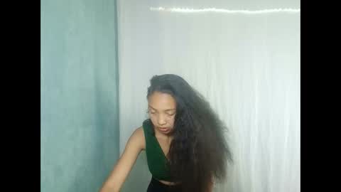 MadagascarQueen online show from 04.29.26