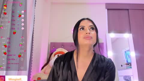 Gisell   Gigi online show from 02.04.25