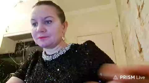 missis_laura online show from 02.18.26