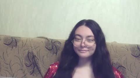 Snapshot of missis_mona chatting on 10.17.25 missis mona online show from 10.17.25