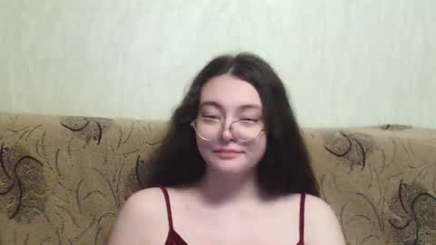 missis mona online show from 10.19.25