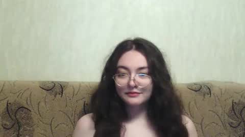 Snapshot of missis_mona chatting on 11.23.25 missis mona online show from 11.23.25