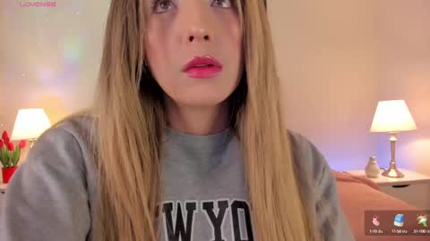 Bella Castillo online show from 10.02.25