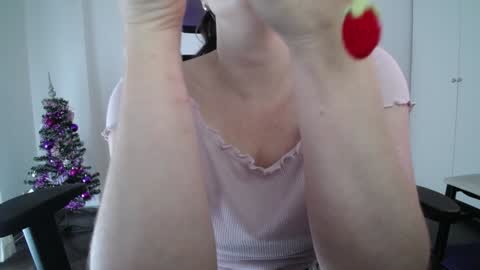 Snapshot of missivana777 chatting on 01.09.25 Ivana online show from 01.09.25