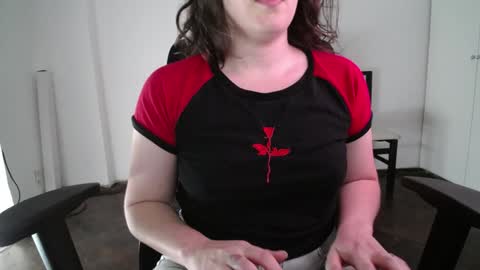 Snapshot of missivana777 chatting on 02.04.25 Ivana online show from 02.04.25