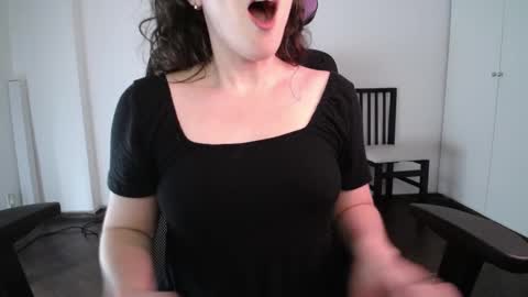 Snapshot of missivana777 chatting on 03.07.25 Ivana online show from 03.07.25