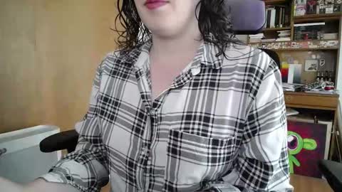 Snapshot of missivana777 chatting on 09.23.25 Ivana online show from 09.23.25