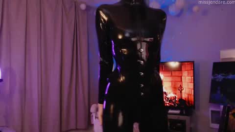 Miss Jen Dare online show from 02.10.25