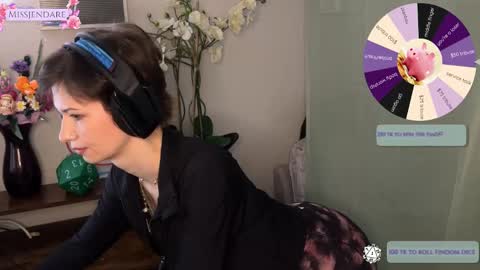 Miss Jen Dare online show from 03.04.25