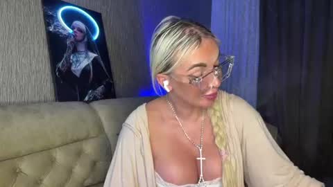 Jess online show from 07.22.26