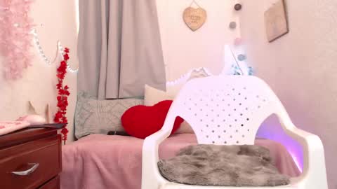   online show from 01.22.25