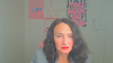 Christina online show from 04.23.26