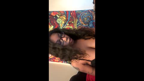 missladyonyx online show from 01.28.25
