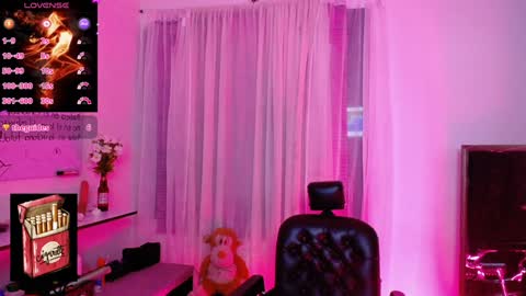 LanaLul  online show from 12.24.24