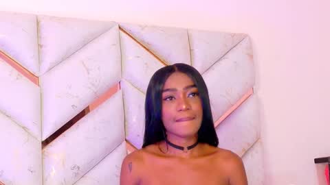 lyly  independient model online show from 04.08.26