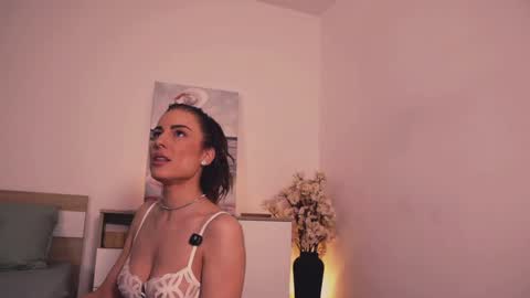 Lullu online show from 11.14.25