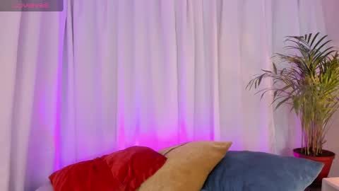 Snapshot of misslynn_ chatting on 03.01.25 i am lyn online show from 03.01.25