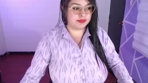 Miia online show from 12.15.25