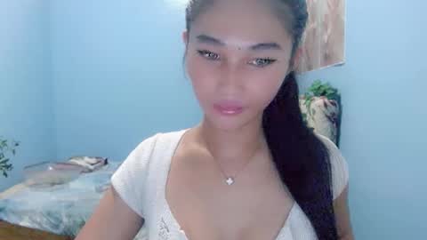 missminervaa online show from 03.19.26
