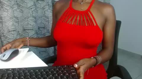 Snapshot of missmisbehave_irl chatting on 04.30.26 sexy online show from 04.30.26