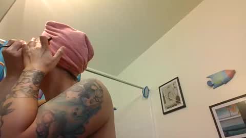 MissMona online show from 05.23.26