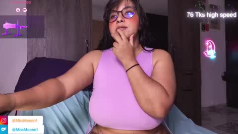 MissMoon online show from 11.15.25