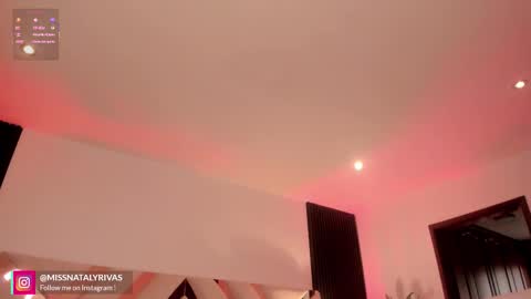 Snapshot of missnataly_ chatting on 11.20.25 Nataly Rivas online show from 11.20.25
