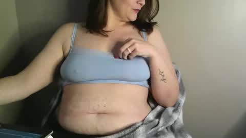 Snapshot of missniagaraishorny chatting on 12.18.25 MissNiagara online show from 12.18.25