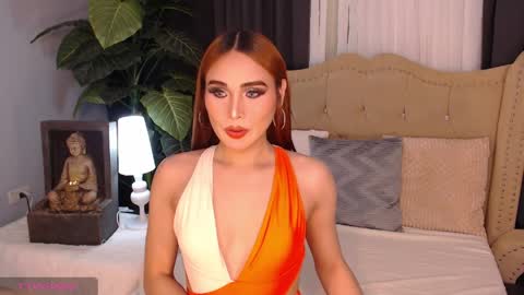 Snapshot of missoliviaontop chatting on 04.04.26 missoliviaontop online show from 04.04.26