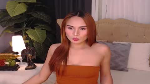 Snapshot of missoliviaontop chatting on 04.15.26 missoliviaontop online show from 04.15.26