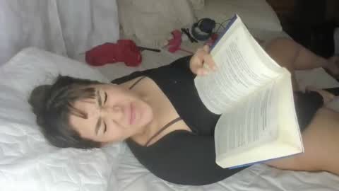 Snapshot of misspink152015 chatting on 02.12.25 sarah online show from 02.12.25