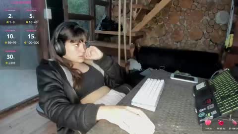 Snapshot of misspink152015 chatting on 03.03.25 sarah online show from 03.03.25