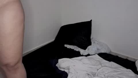 Snapshot of misspink152015 chatting on 02.14.26 sarah online show from 02.14.26