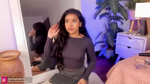 Emma Prada online show from 09.27.25