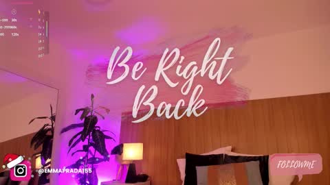 Snapshot of missprada chatting on 12.20.25 Emma Prada online show from 12.20.25