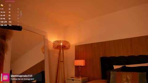 Snapshot of missprada chatting on 02.12.26 Emma Prada online show from 02.12.26