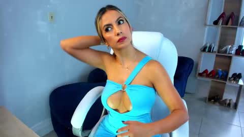 Miss Rhodes online show from 11.08.25