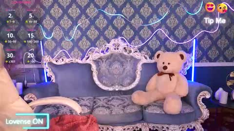 missrossi online show from 09.17.25