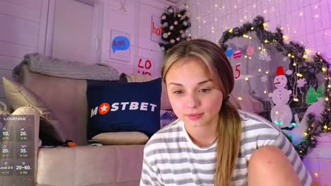 Snapshot of misss_viki chatting on 12.31.24 . online show from 12.31.24