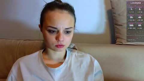 Snapshot of misss_viki chatting on 02.22.25 . online show from 02.22.25