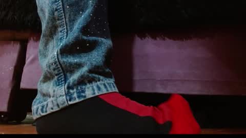 TELL ME MISS online show from 11.13.25