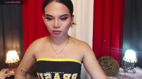 misstrishontop online show from 12.10.24