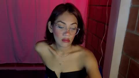 IG MISSVENUSS1 online show from 12.19.25