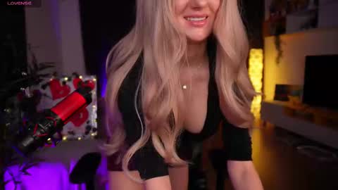 Winey online show from 02.23.25